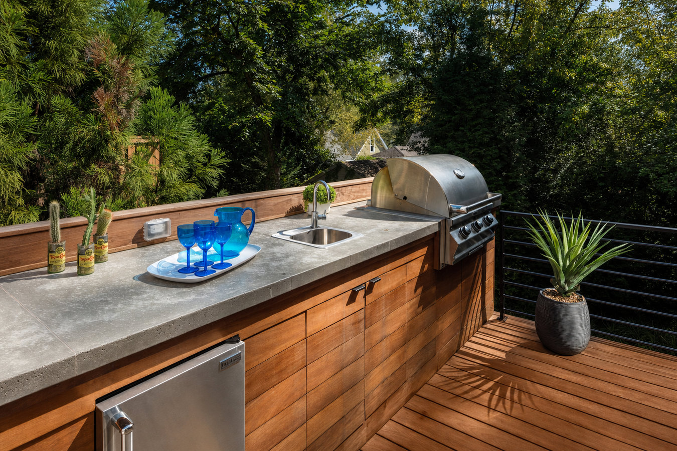 Outdoor kitchen decks